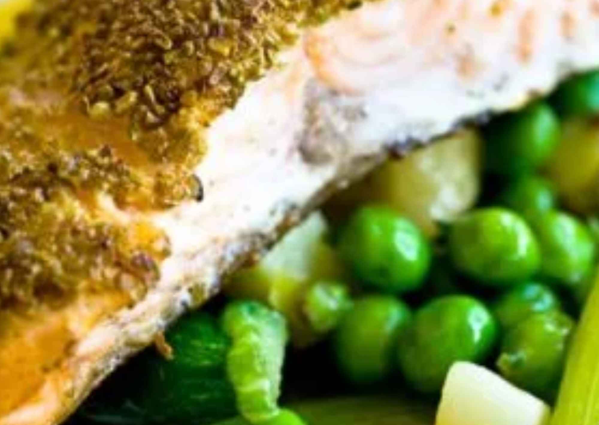 ZALM MET EEN GROEN NOTENJASJE Keukentijgers